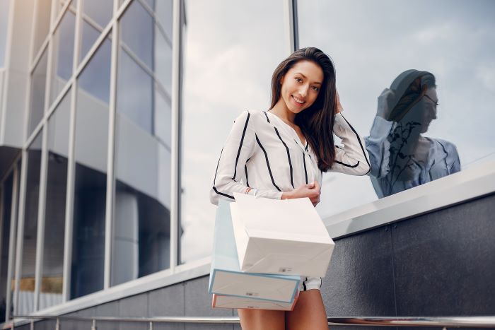 From College to Corporate: How Fashion Evolves With You